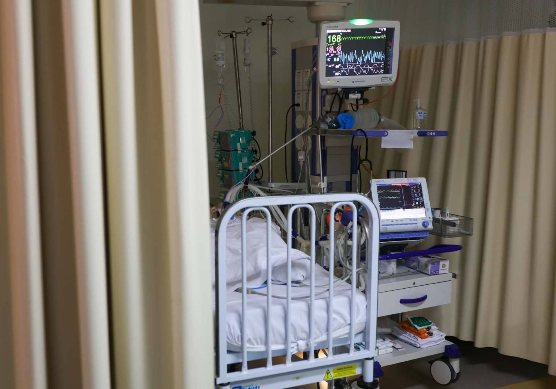 Saúde SC reforça vacinação e medidas de prevenção diante do aumento de doenças respiratórias no inverno