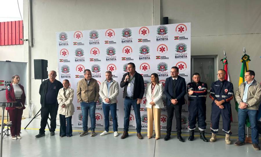 Estado implanta Unidade Básica em São João Batista e entrega novos equipamentos para o SAMU SC 