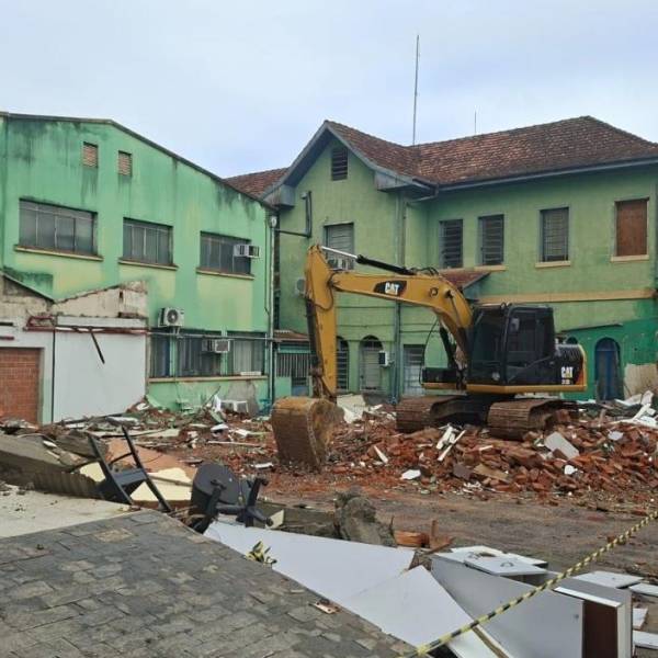 Com recursos do Estado, começam as obras para implantação do serviço de radioterapia no Hospital Regional Alto Vale, em Rio do Sul