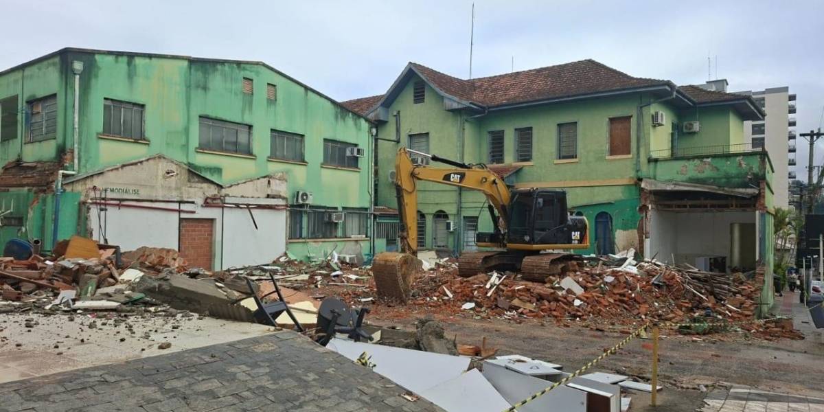 Com recursos do Estado, começam as obras para implantação do serviço de radioterapia no Hospital Regional Alto Vale, em Rio do Sul