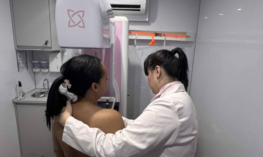 Outubro Rosa: Estado oferta 25 mil exames em um ano das Carretas da Saúde da Mulher em SC 