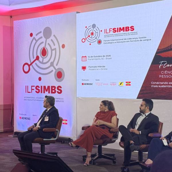 Fórum internacional do HEMOSC debate inovação e excelência em serviços de sangue