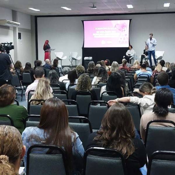 Saúde discute estratégias de prevenção e controle de doenças crônicas em seminário estadual
