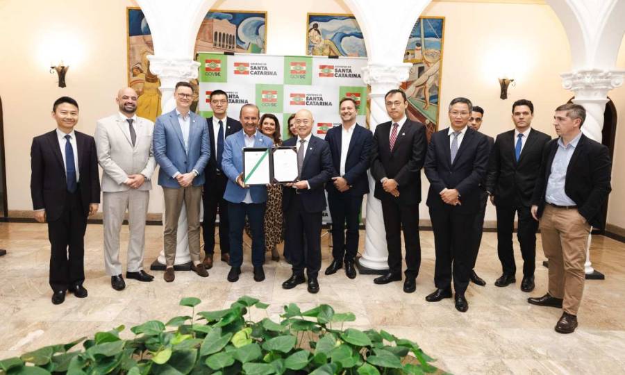 Governador Jorginho Mello anuncia R$ 535 milhões em investimentos de multinacional de tecnologia médica em Joinville